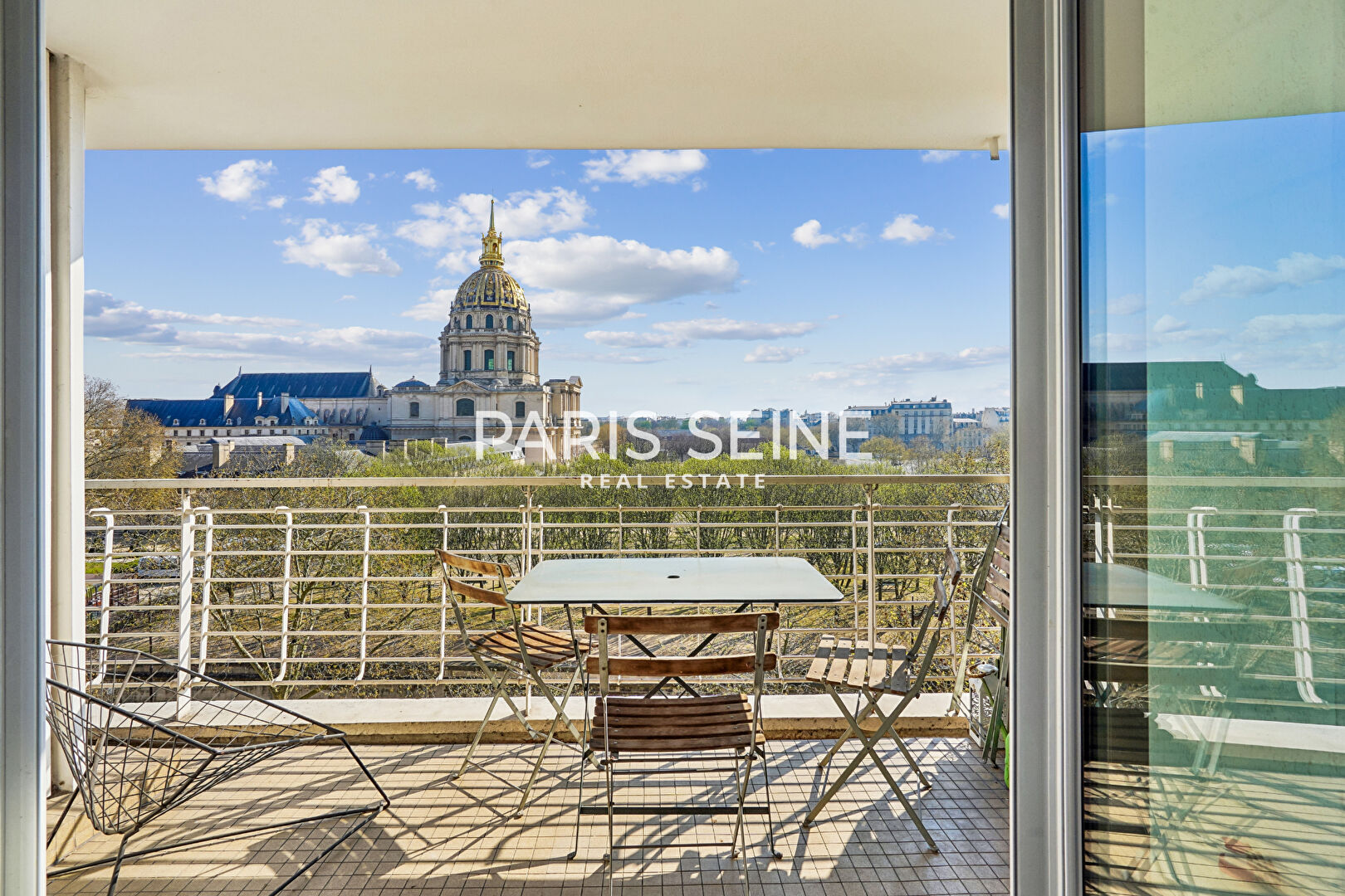 Paris 7e - 79m² - 2p. - 1ch.