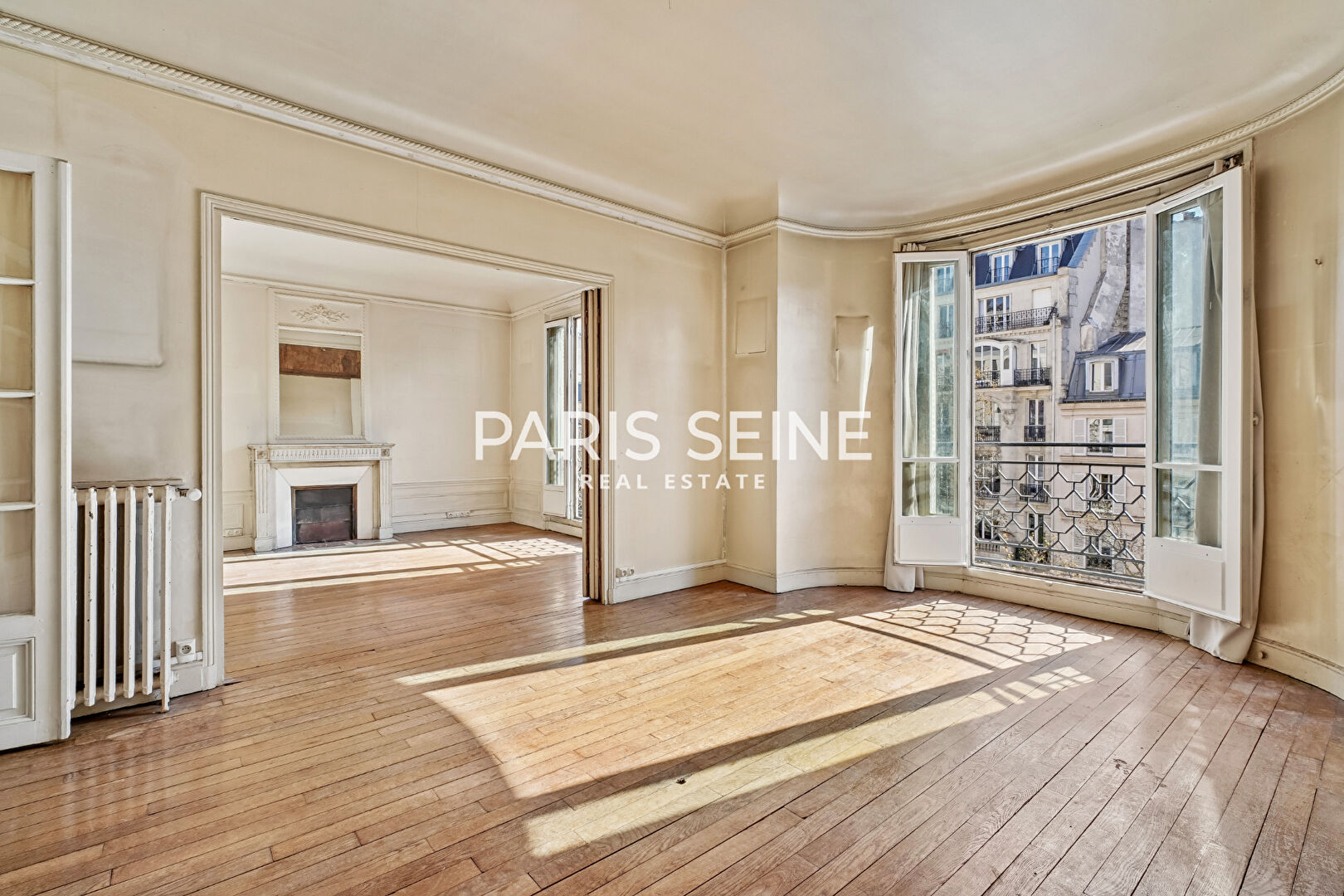 Paris 7e - 118m² - 5p. - 3ch.