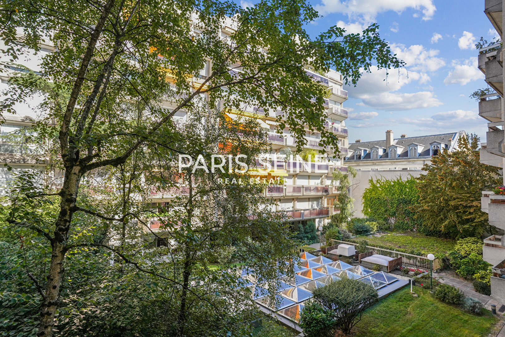 Paris 6e - 50m² - 2p. - 1ch.