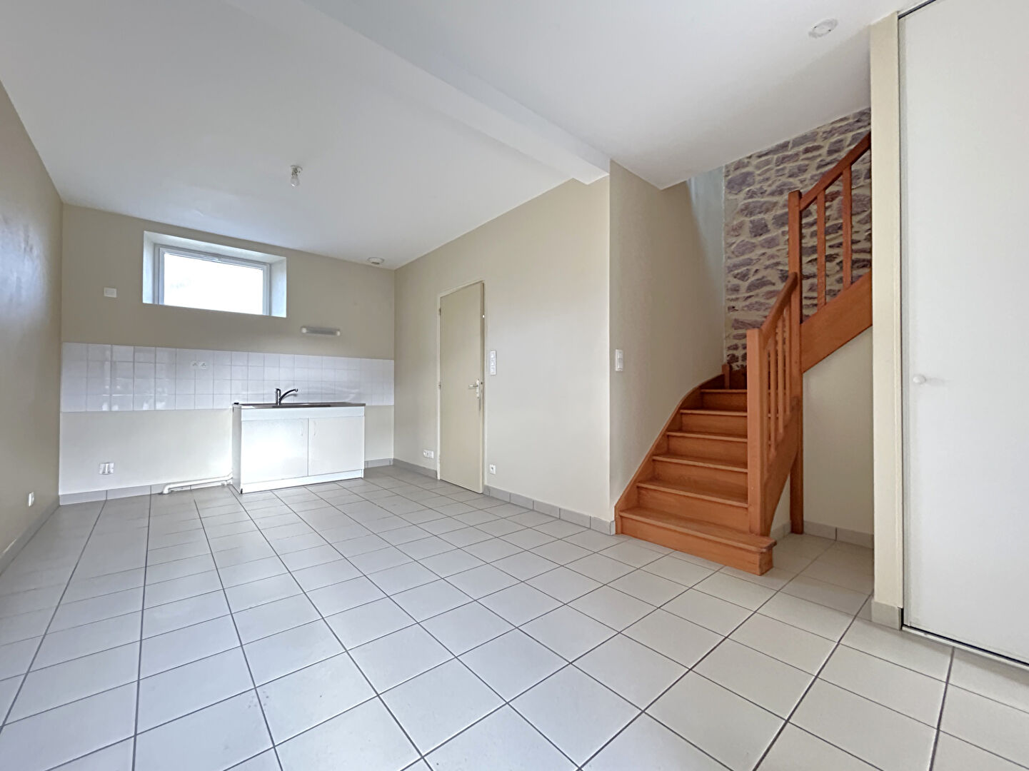 Agence immobilière de 
 PARTHENAY IMMOBILIER - Parthenay Immobilier MORDELLES 
