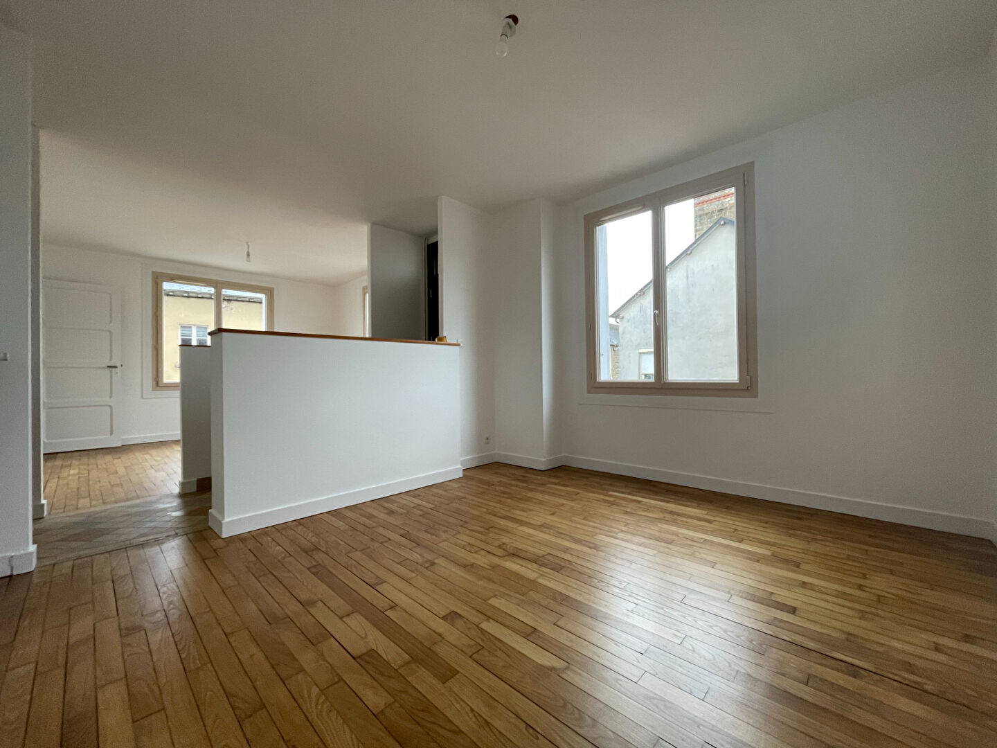 Agence immobilière de 
 PARTHENAY IMMOBILIER - Parthenay Immobilier MORDELLES 
