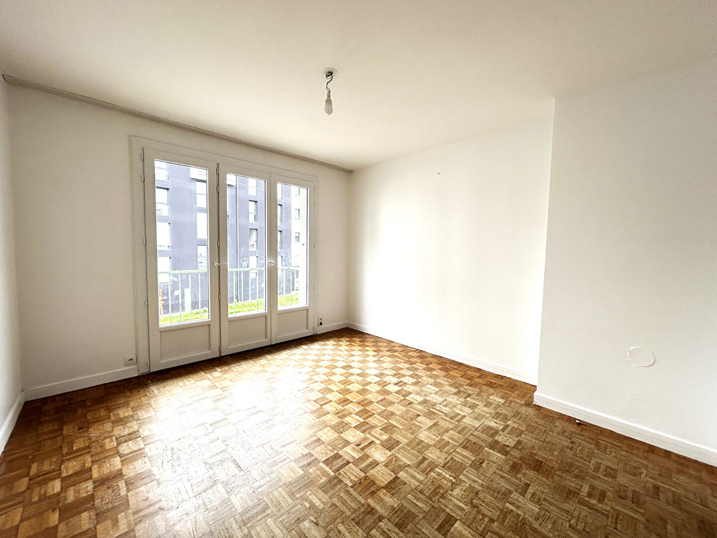 Agence immobilière de 
 PARTHENAY IMMOBILIER - Parthenay Immobilier MORDELLES 
