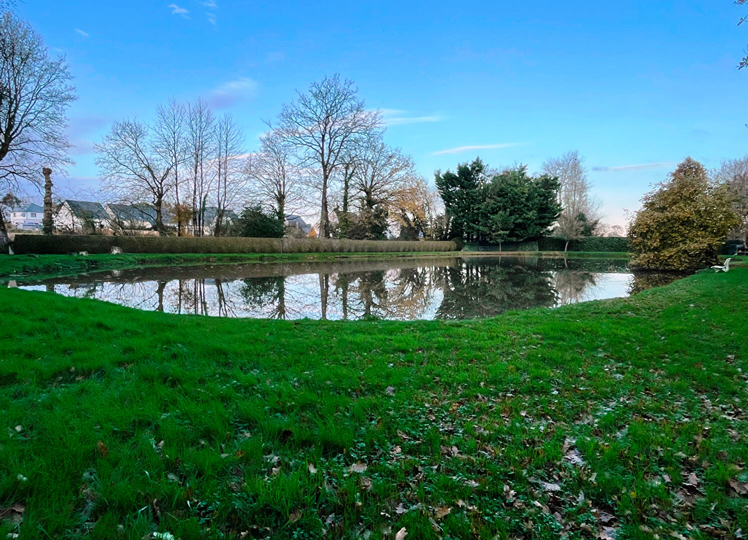 Photo Terrain de loisir avec 2 étangs 8950 m2 image 4/6