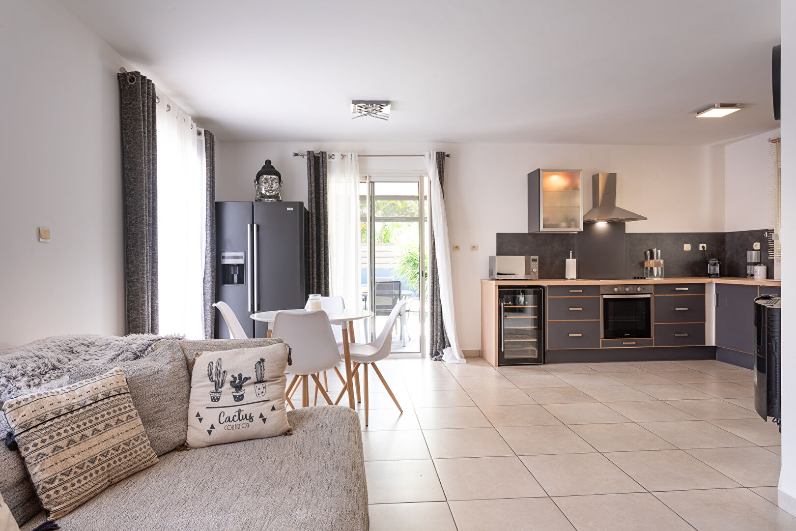 Photo Maison meublée T4 Saint Louis Réf 1802 image 2/6