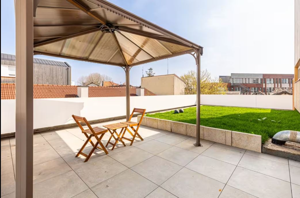 Photo Duplex de 85m²  4 pièces + terrasse de 76m² 93230 ROMAINVILLE image 3/6