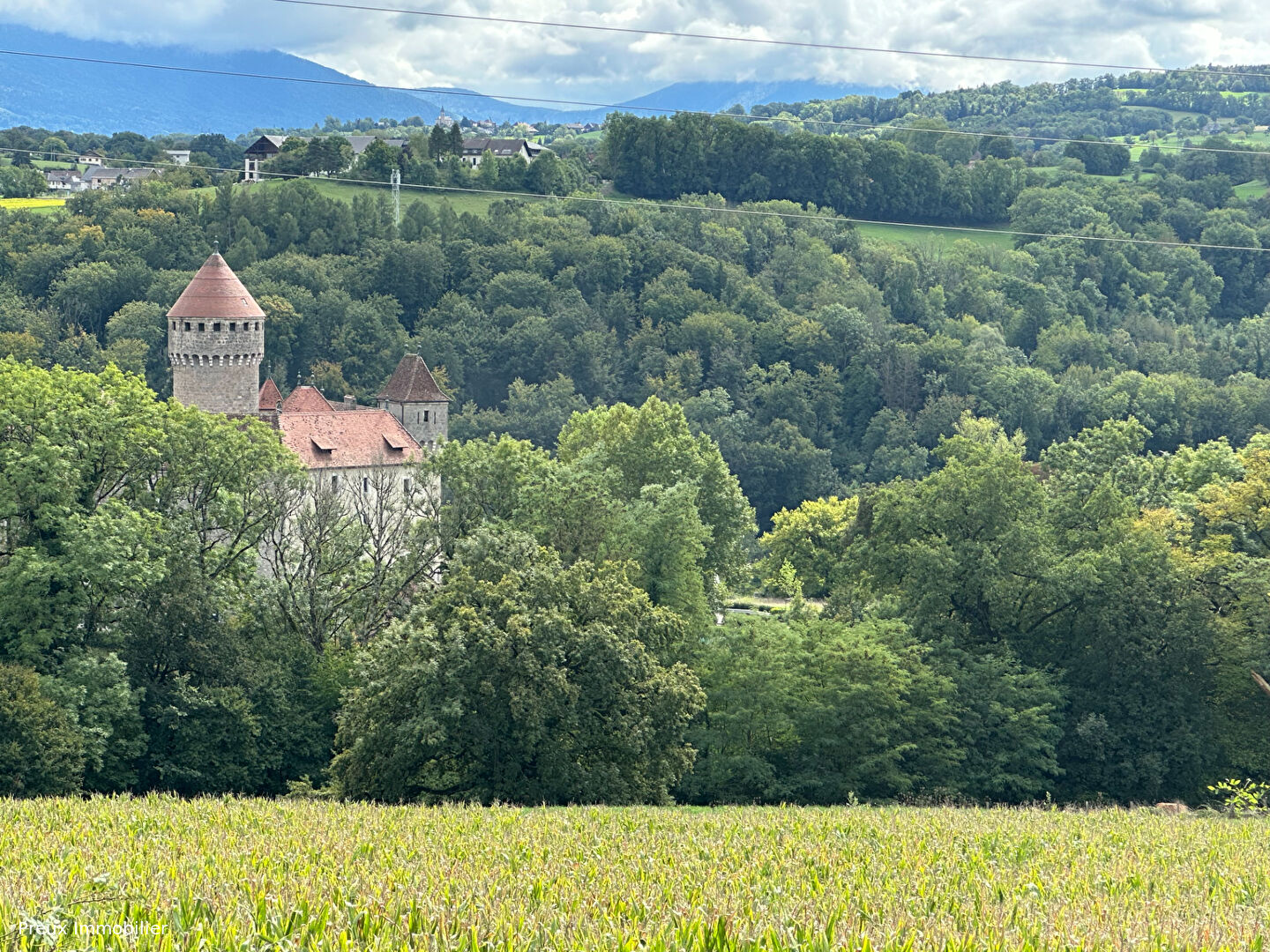 Terrain constructible de 2 164m²,  Lovagny