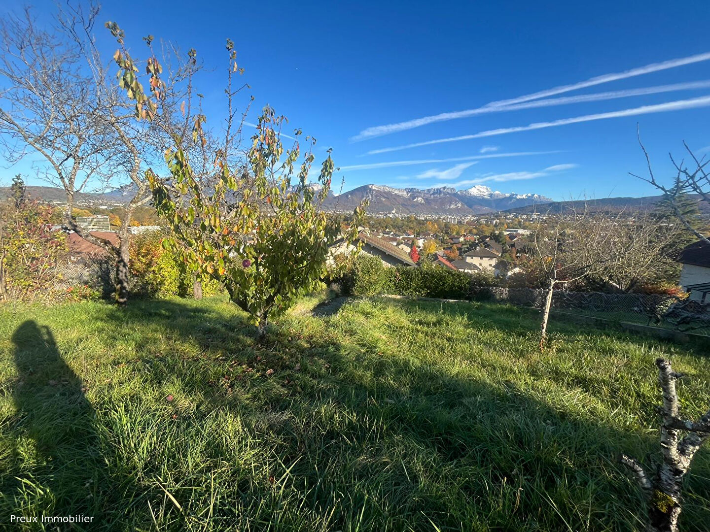 Photo Terrain constructible Poisy 410 m2 image 2/4