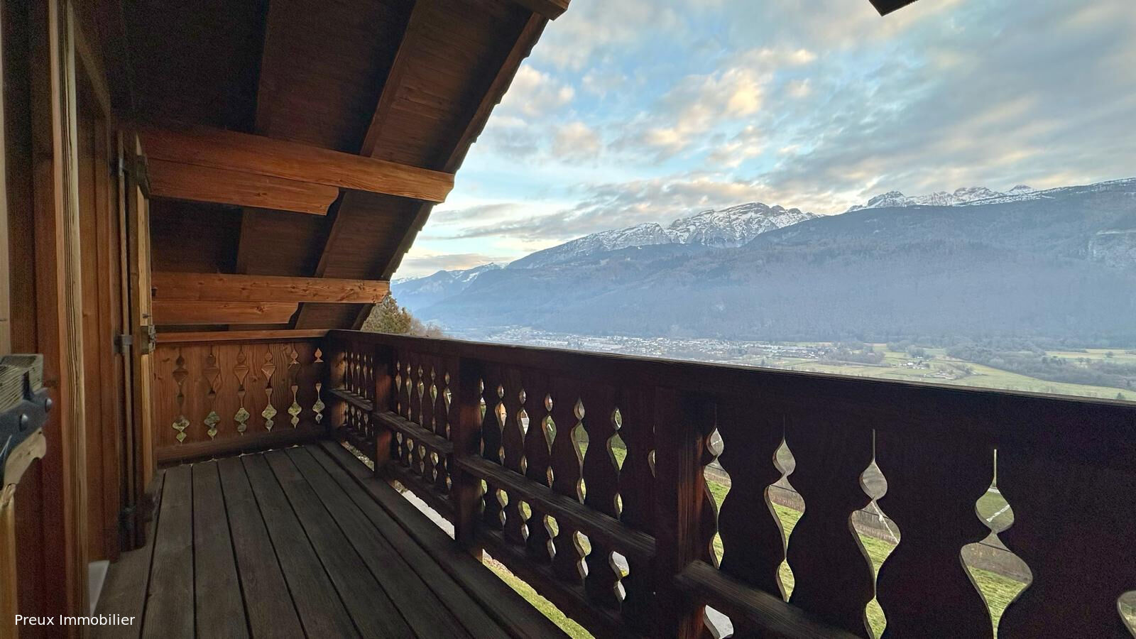 Photo Maison Ayse 4 pièce(s) 156 m2 surface utile image 2/6