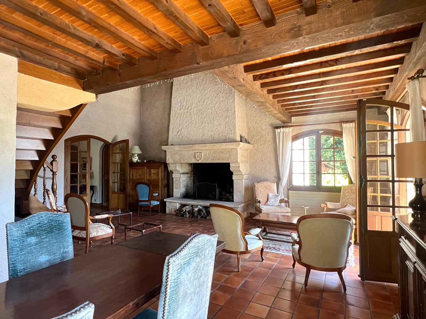 Photo SAINT-GENÈS-CHAMPANELLE / Villa exceptionnelle à 10 min de Clermont-Ferrand ! image 6/6