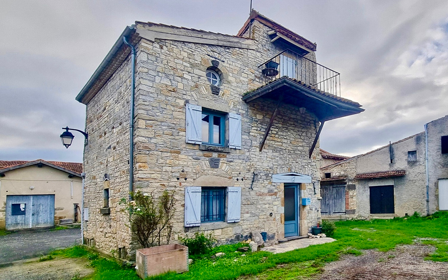 ESPIRAT / Maison à vendre au coeur du Fort Villageois - Proche Pont-du-Château