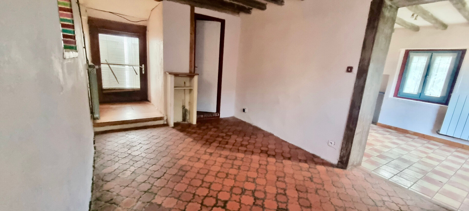 Photo ESPIRAT / Maison à louer au coeur du Fort Villageois - Proche Pont-du-Château image 2/6