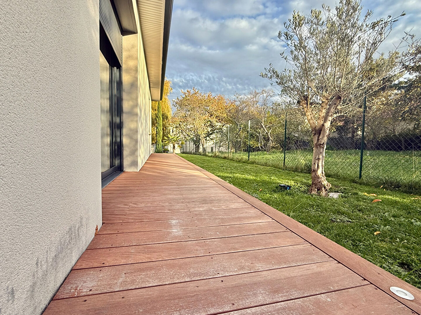 Photo COMBRONDE / Maison à vendre de plain-pied, venez poser vos valises ! image 6/6