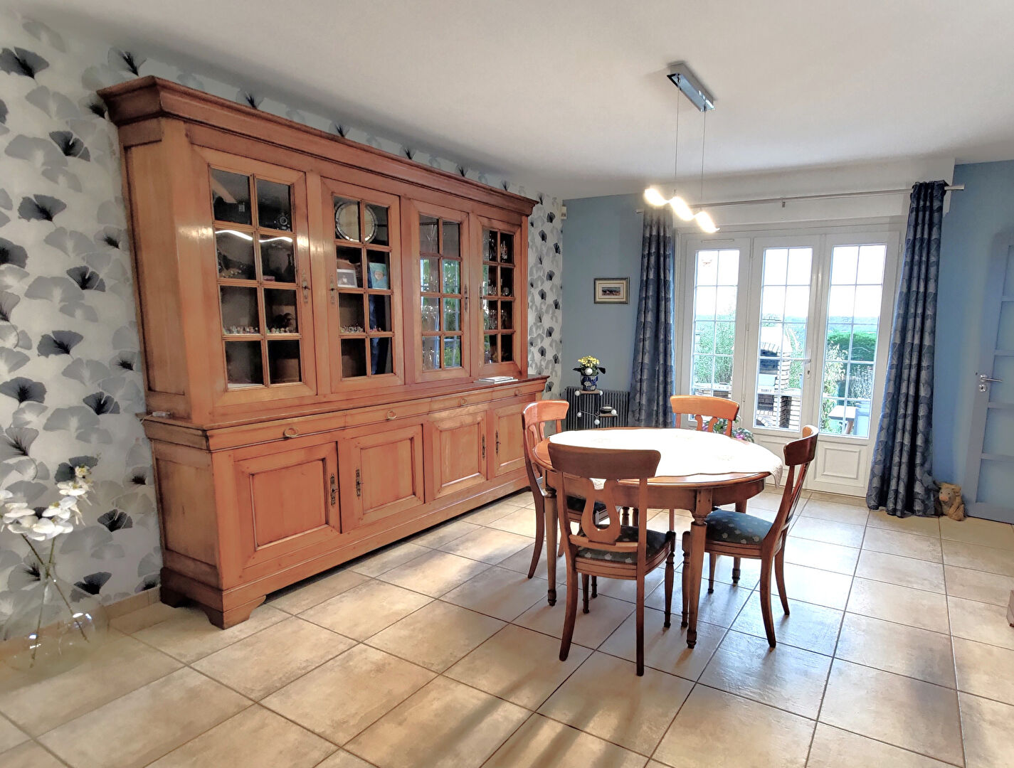 Photo Grande maison de plain pied image 3/6
