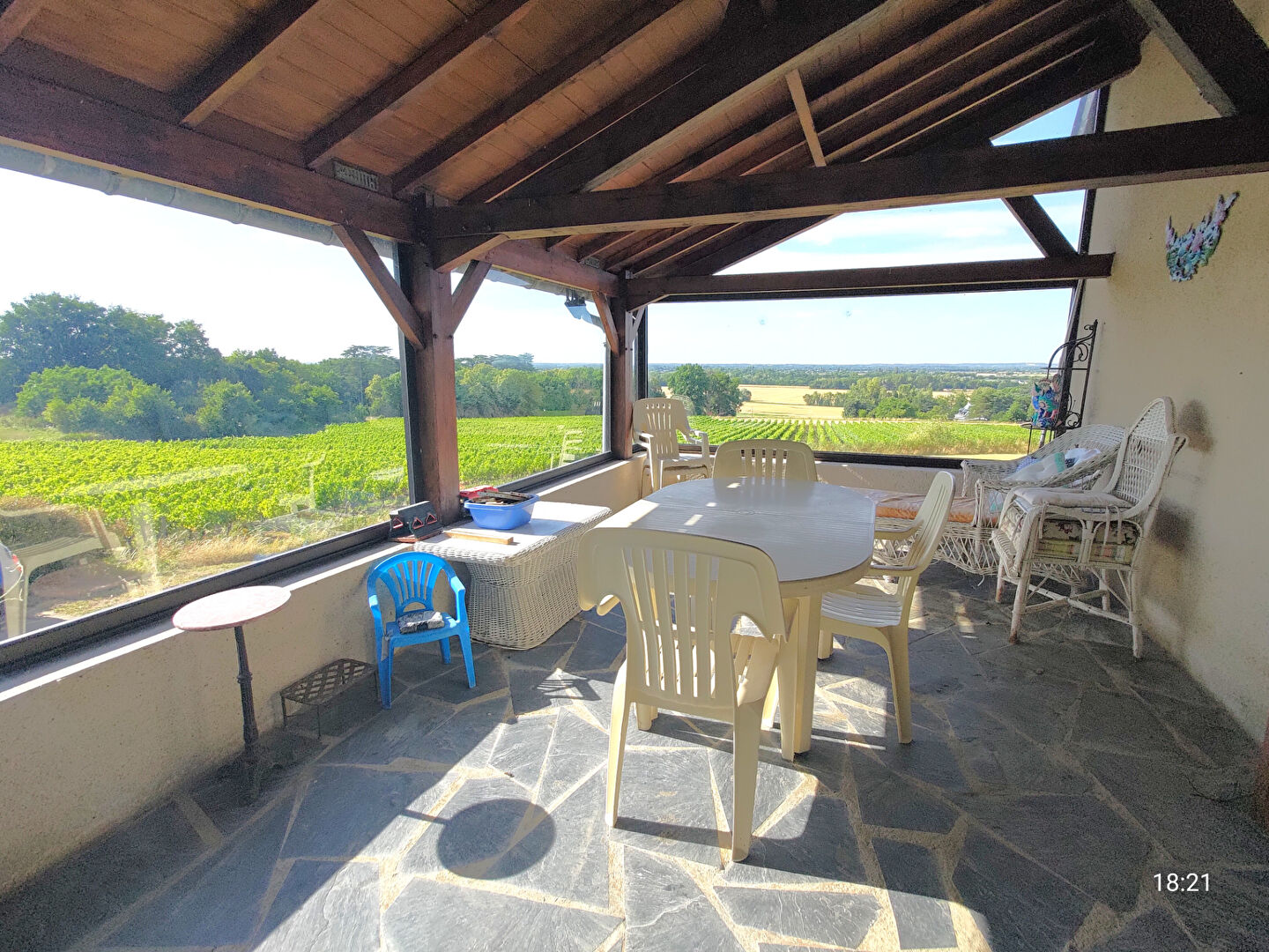 Photo Maison avec vie de plain pied et vue sur la campagne image 1/6