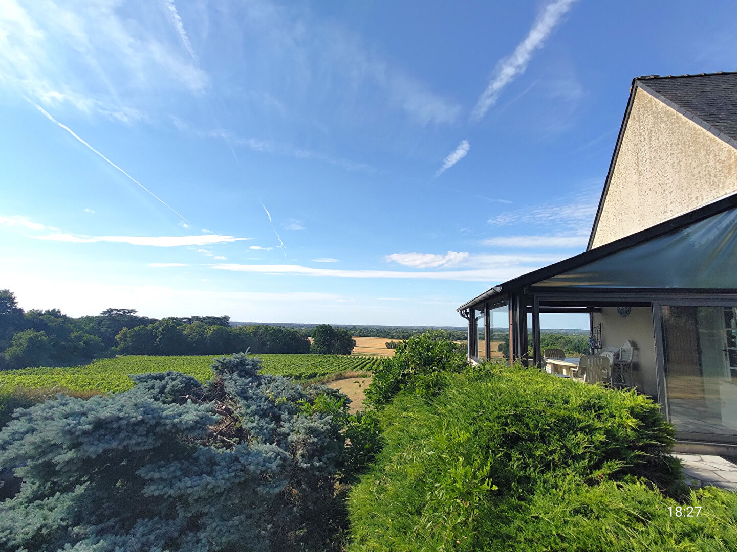 Agence immobilière de 
 QUE DES BELLES MAISONS - Que des Belles Maisons 
