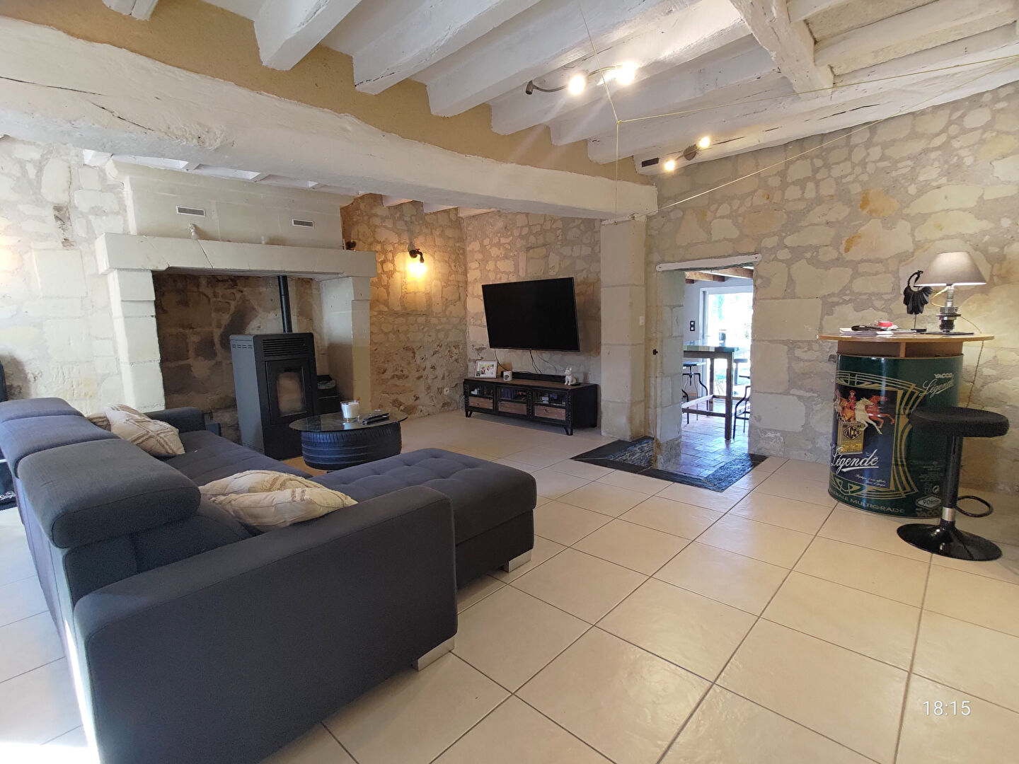 Agence immobilière de 
 QUE DES BELLES MAISONS - Que des Belles Maisons 
