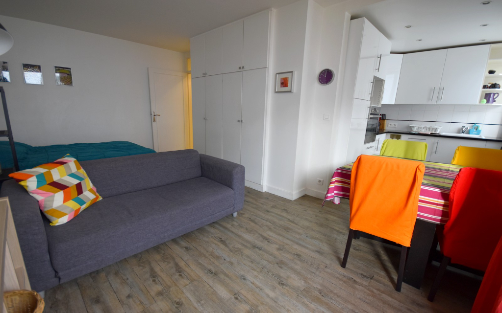 Photo Studio meublé 30.61M² image 2/6