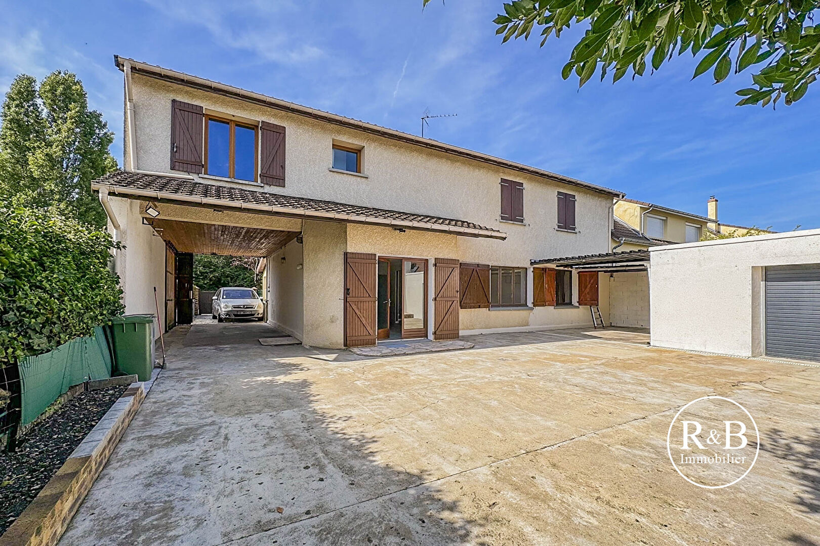 Maison Les Clayes Sous Bois 7 pièce(s) 160 m2