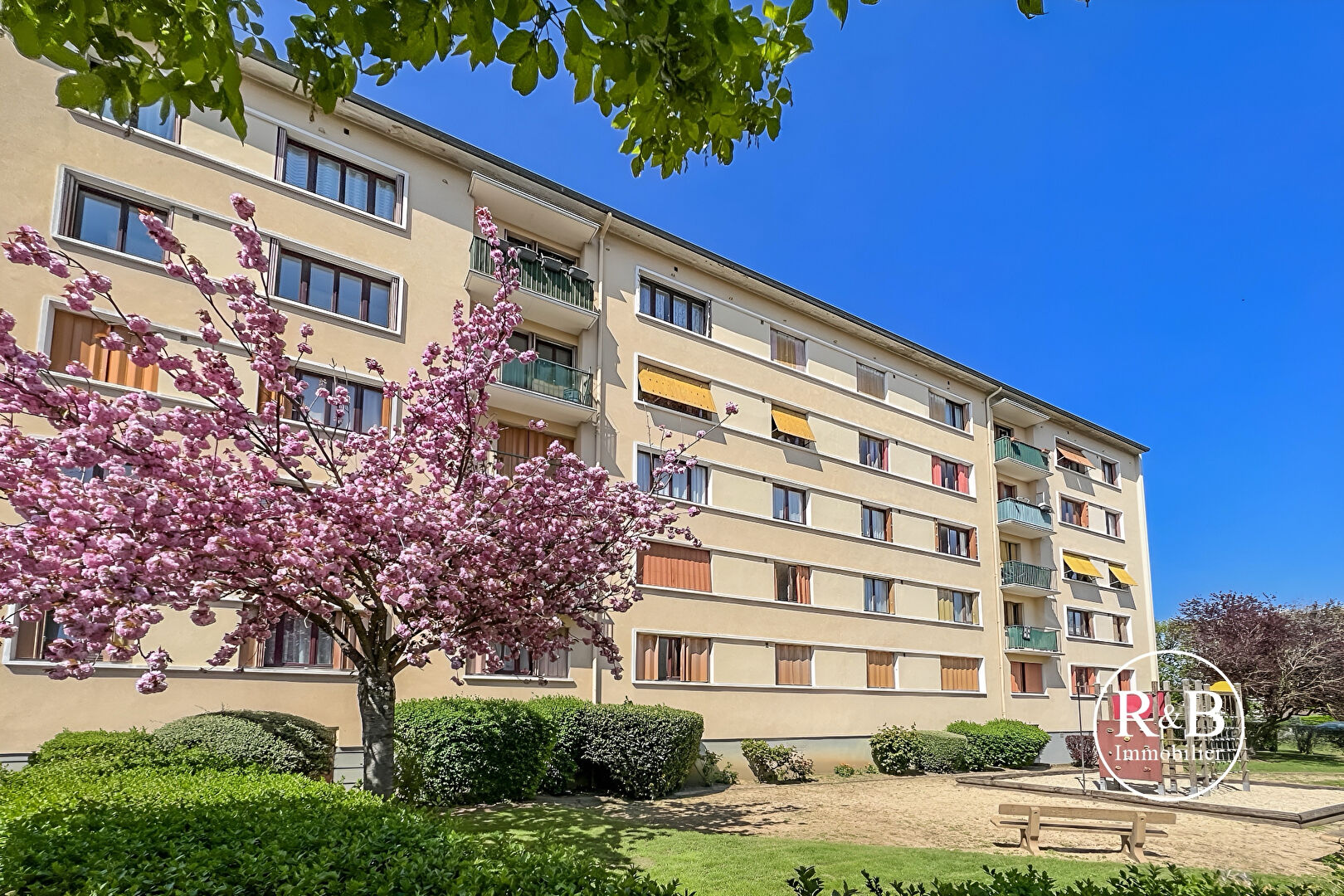 Agence immobilière de R, B Immobilier