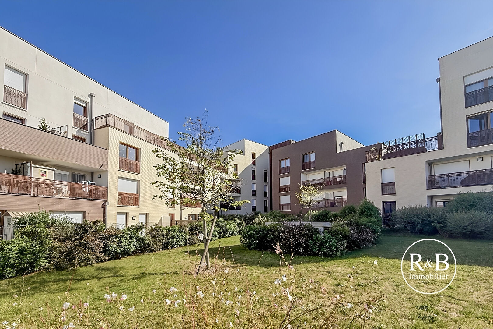 Agence immobilière de R, B Immobilier