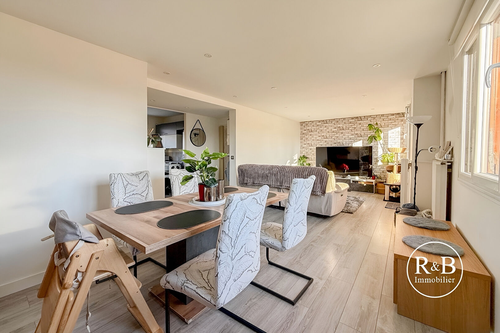 Agence immobilière de R, B Immobilier