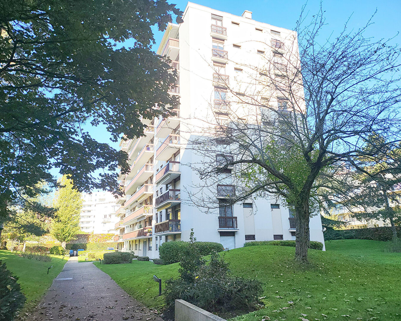 Agence immobilière de R, B Immobilier BOULOGNE