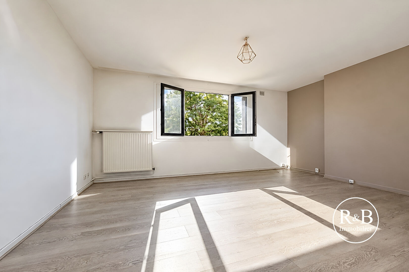 Agence immobilière de R, B Immobilier