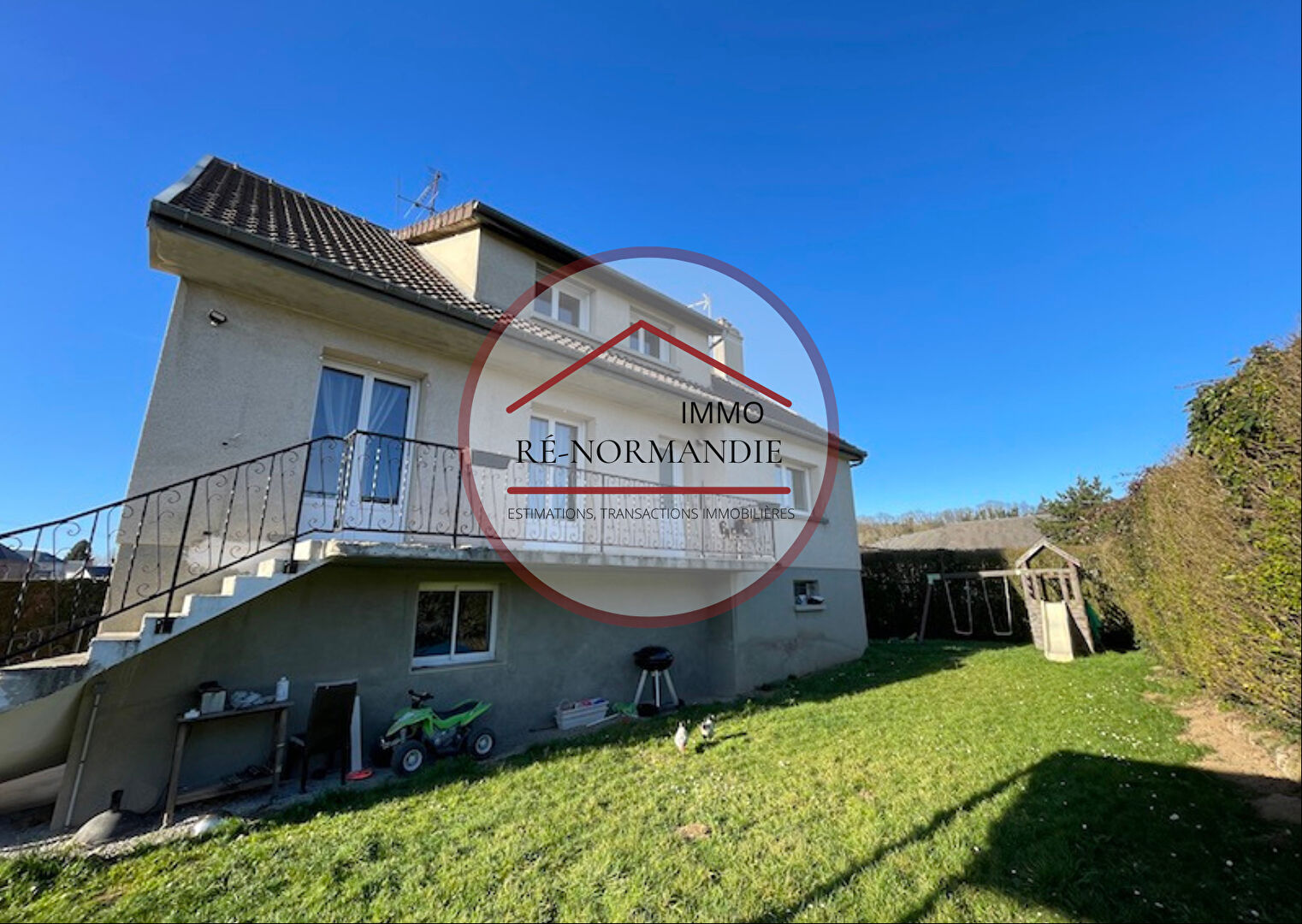 Photo MAISON FAMILIALE 4 CHAMBRES AU COEUR DE BEAUMONT LE ROGER image 1/6