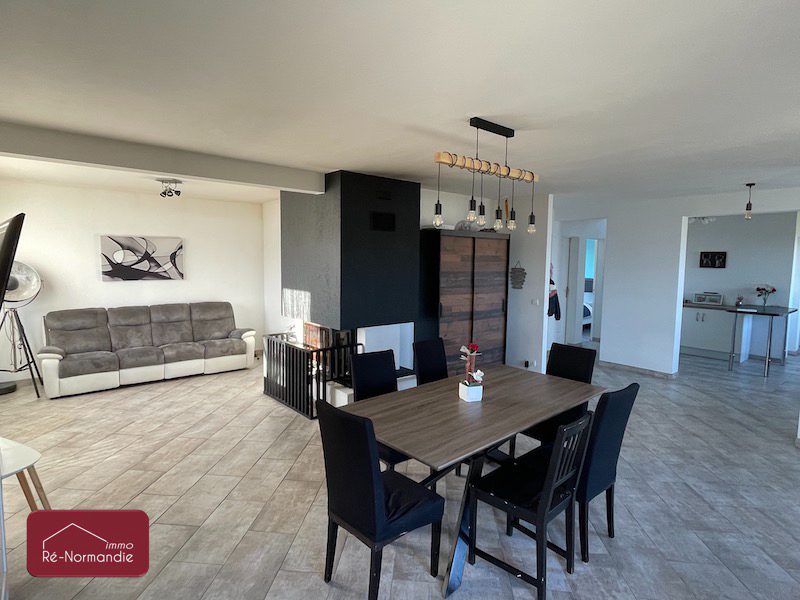 Photo MAISON FAMILIALE 4 CHAMBRES AU COEUR DE BEAUMONT LE ROGER image 4/6