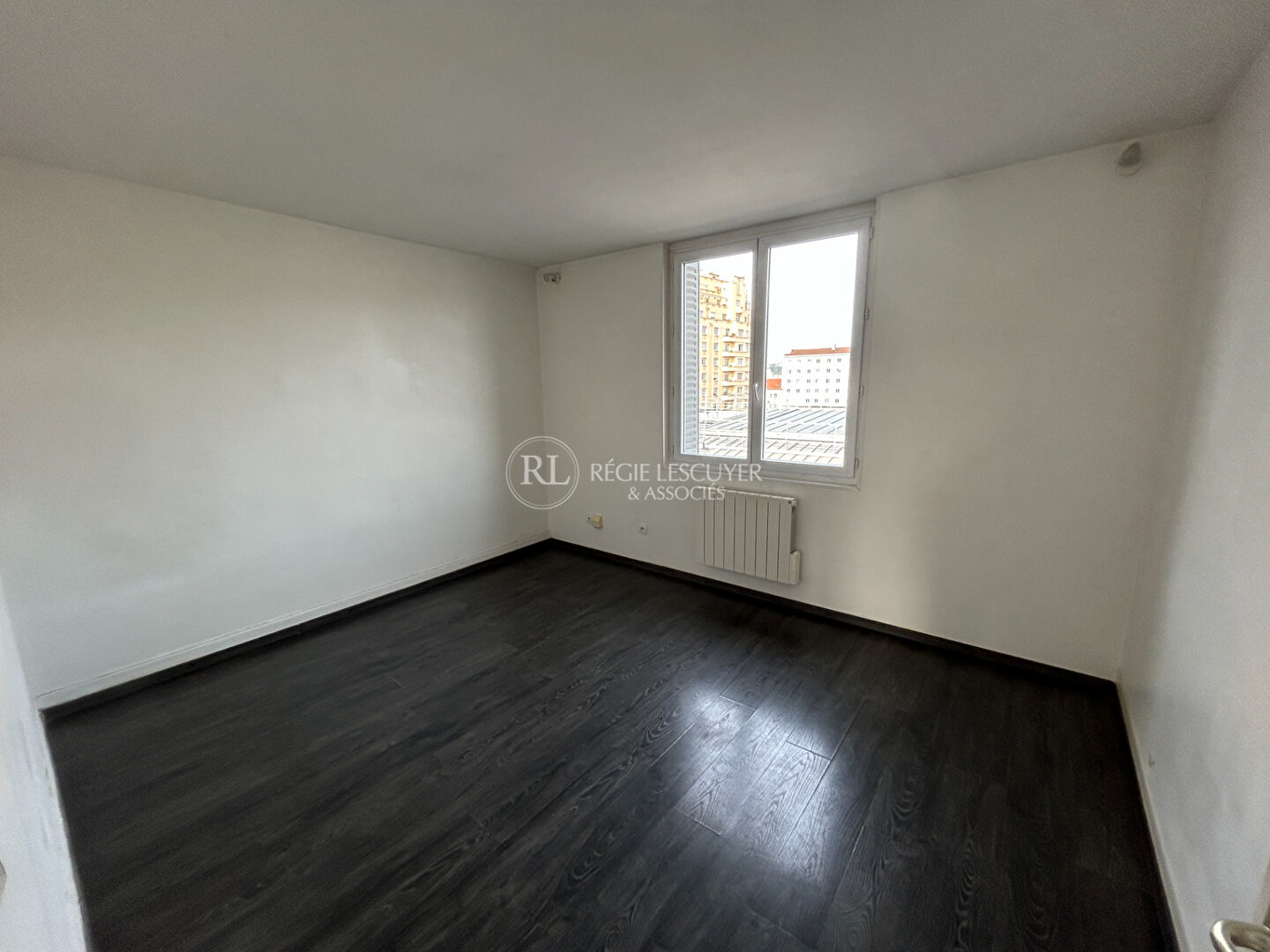 Agence immobilière de 
 REGIE LESCUYER ET ASSOCIES Lyon 6eme - REGIE LESCUYER ET ASSOCIES 
