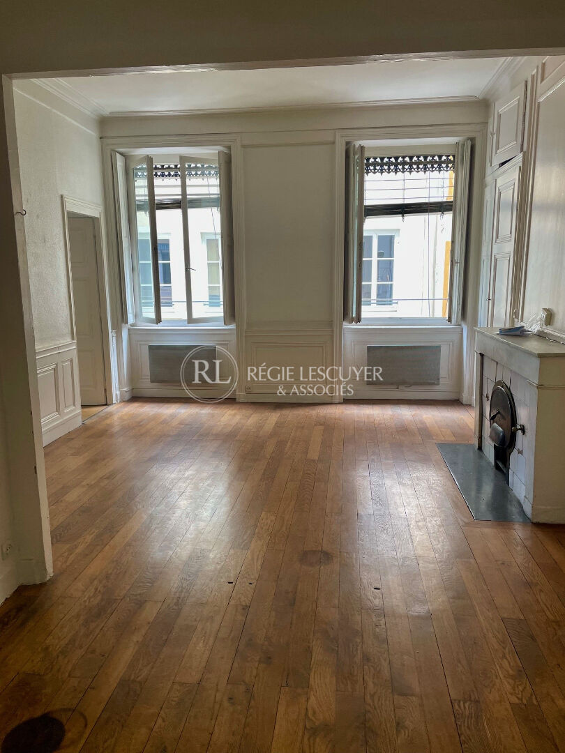 Agence immobilière de 
 REGIE LESCUYER ET ASSOCIES Lyon 6eme - REGIE LESCUYER ET ASSOCIES 

