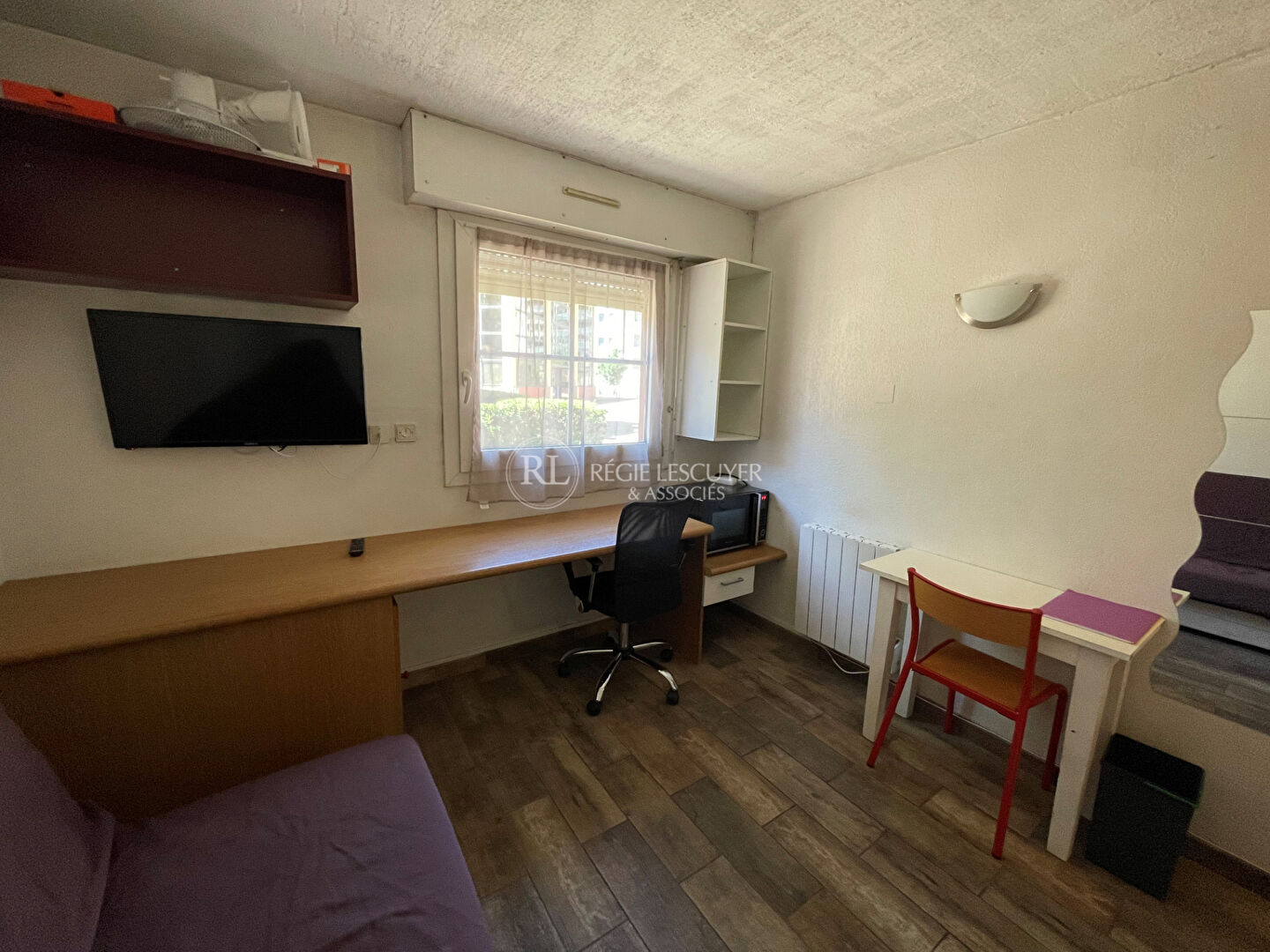 Agence immobilière de 
 REGIE LESCUYER ET ASSOCIES Lyon 6eme - REGIE LESCUYER ET ASSOCIES 
