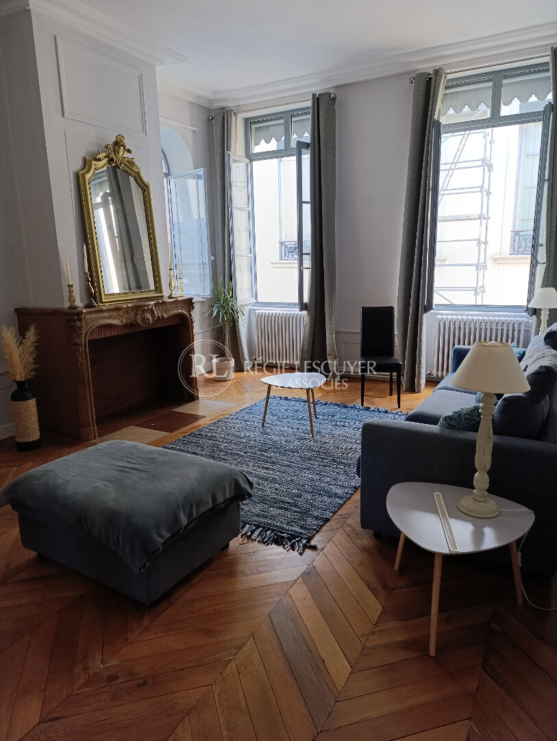 Agence immobilière de 
 REGIE LESCUYER ET ASSOCIES Lyon 6eme - REGIE LESCUYER ET ASSOCIES 
