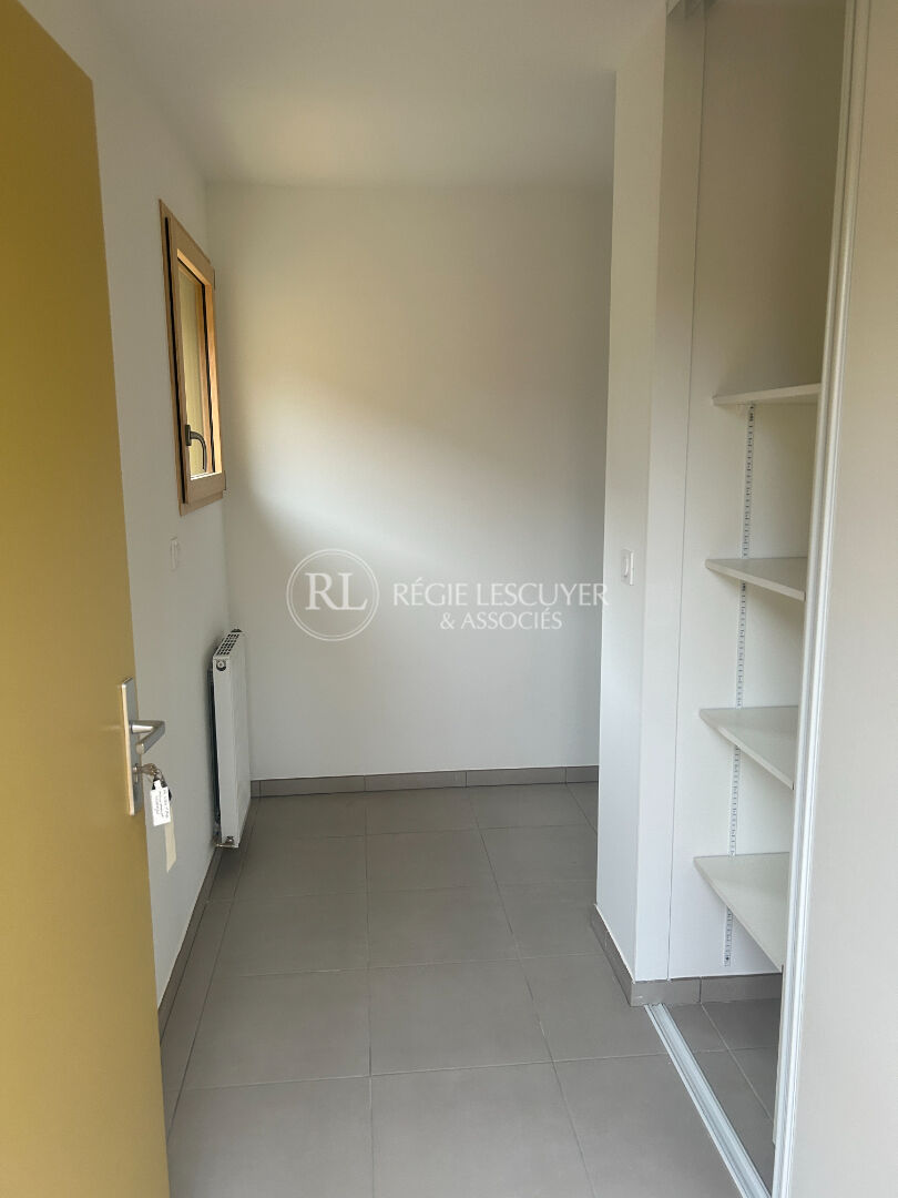 Photo F4  TREVOUX  C326 image 4/6