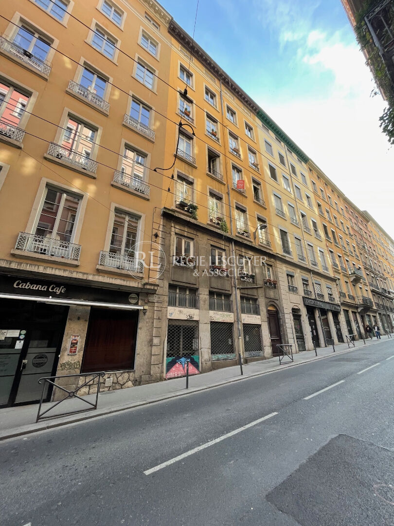 Agence immobilière de 
 REGIE LESCUYER ET ASSOCIES Lyon 6eme - REGIE LESCUYER ET ASSOCIES 
