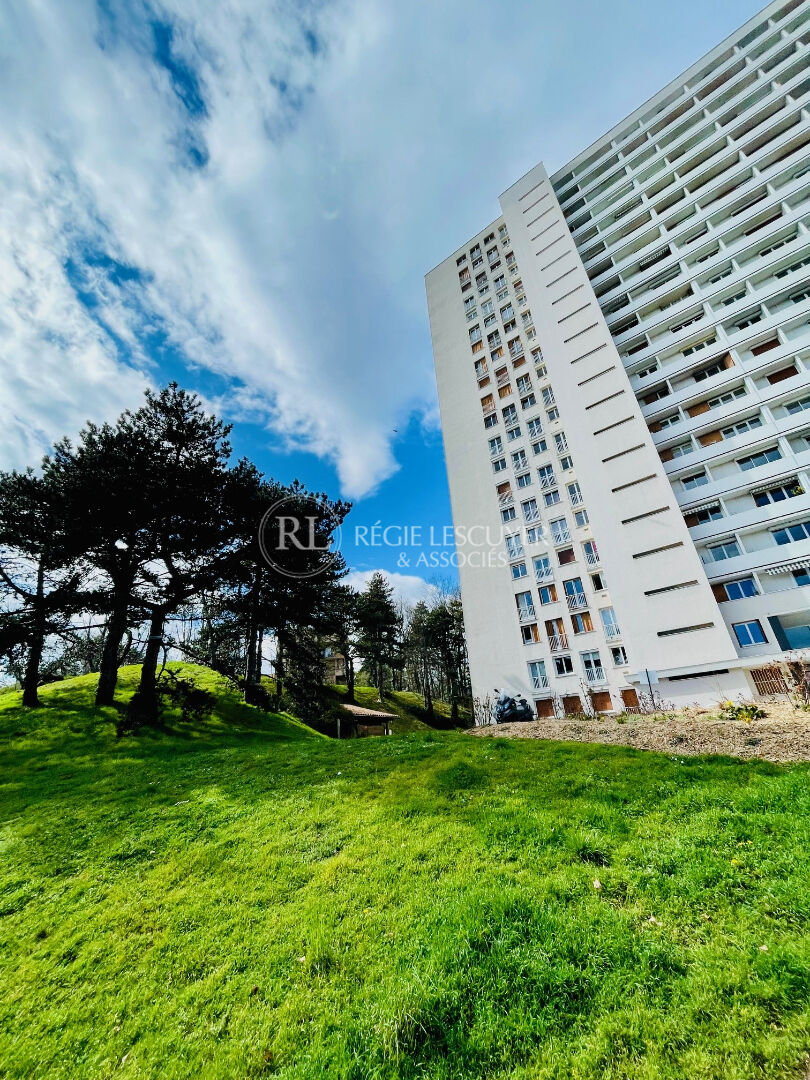 Agence immobilière de 
 REGIE LESCUYER ET ASSOCIES Lyon 6eme - REGIE LESCUYER ET ASSOCIES 
