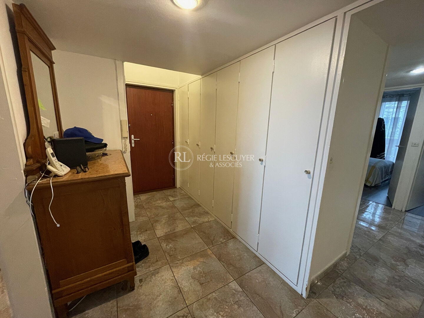 Photo Les Erables APPARTEMENT LYON 09 - T3 de  73 m2 + cave + Possibilité d'achat garage box image 2/6