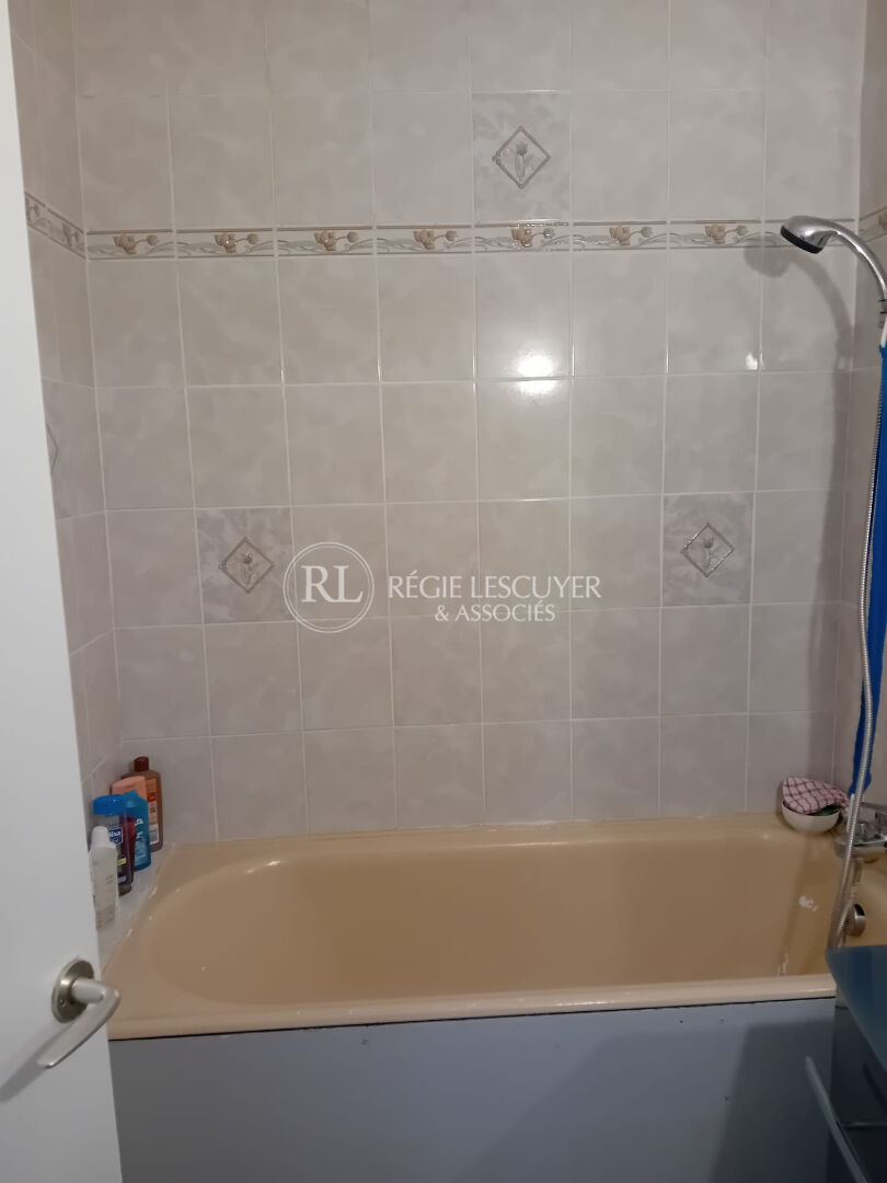 Photo Les Erables APPARTEMENT LYON 09 - T3 de  73 m2 + cave + Possibilité d'achat garage box image 5/6