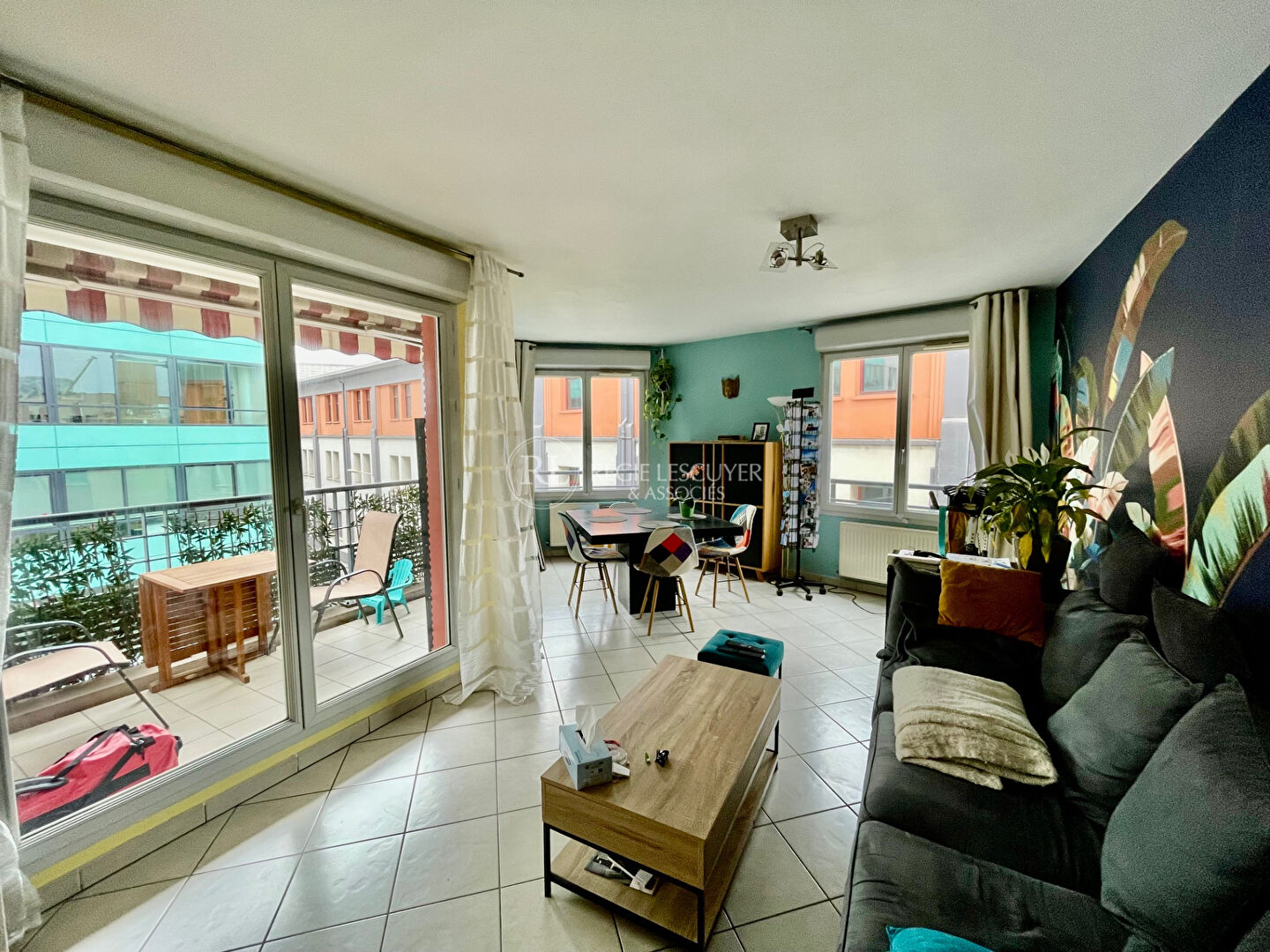 Agence immobilière de 
 REGIE LESCUYER ET ASSOCIES Lyon 6eme - REGIE LESCUYER ET ASSOCIES 
