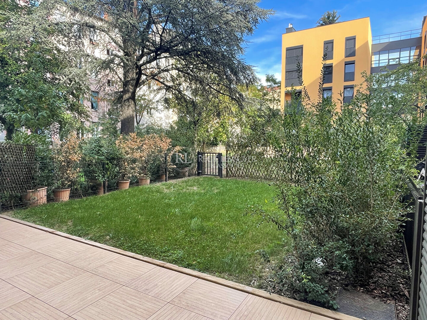 Agence immobilière de 
 REGIE LESCUYER ET ASSOCIES Lyon 6eme - REGIE LESCUYER ET ASSOCIES 
