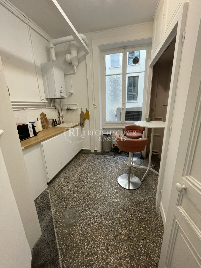 Photo BUREAUX 113.50 m² Rue Grenette 69002 LYON image 5/6