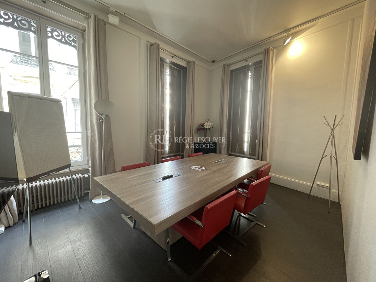 Photo BUREAUX  185 m² Rue EDOUARD HERRIOT LYON 2 image 4/6