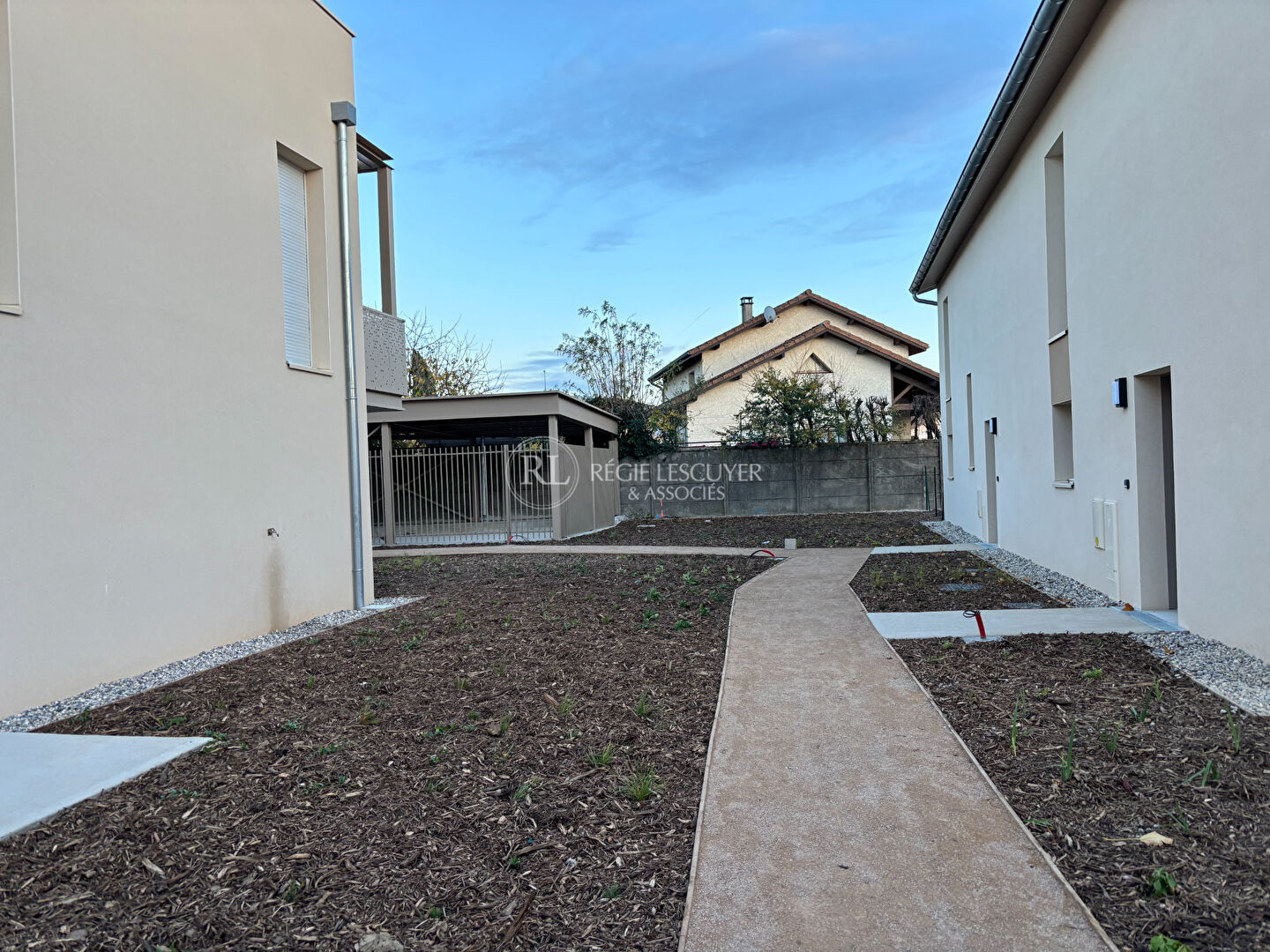 Photo F2- MARECHAL LYAUTEY - 69680 CHASSIEU image 3/6