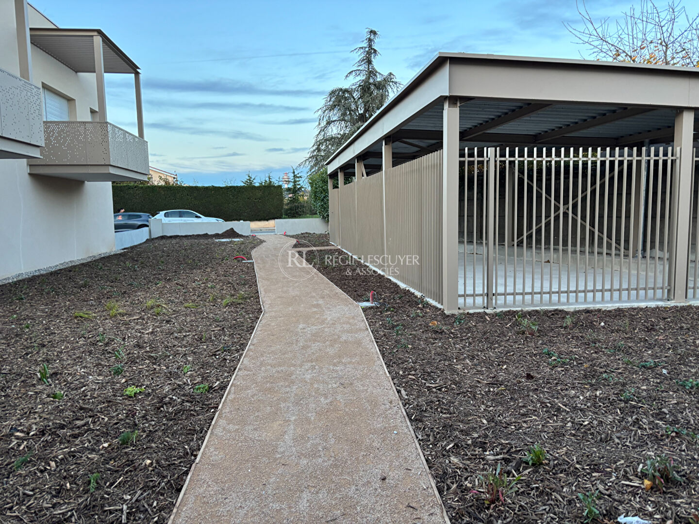 Photo F3- MARECHAL LYAUTEY - 69680 CHASSIEU image 3/6