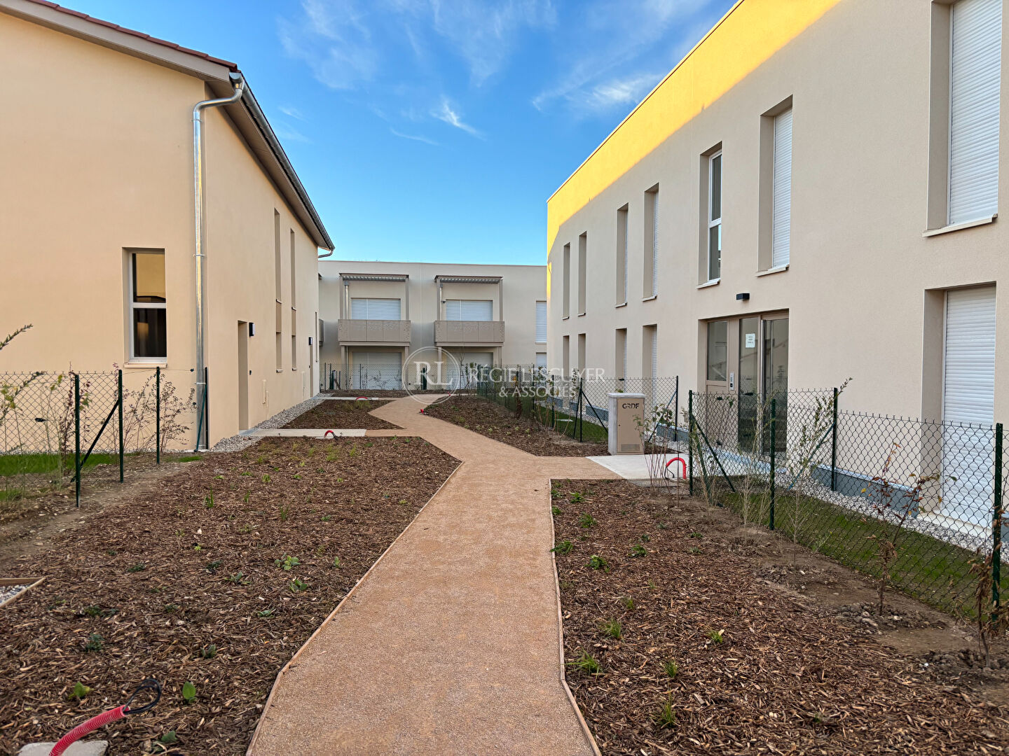 F4- MARECHAL LYAUTEY - 69680 CHASSIEU