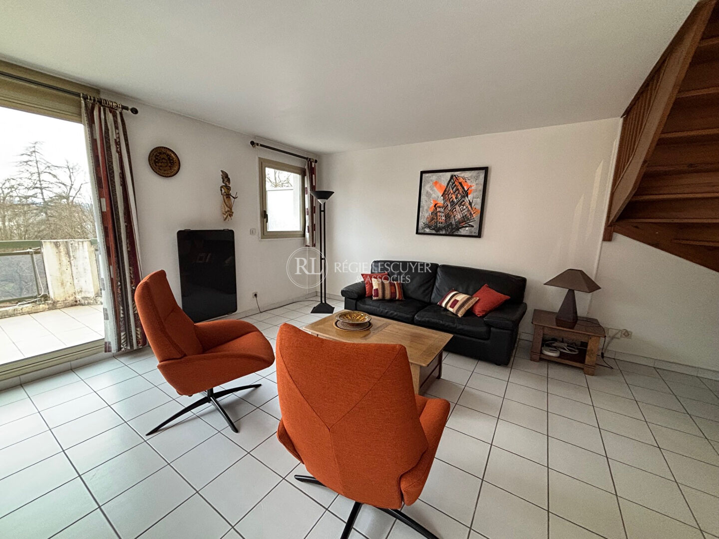 Agence immobilière de 
 REGIE LESCUYER ET ASSOCIES Lyon 6eme - REGIE LESCUYER ET ASSOCIES 
