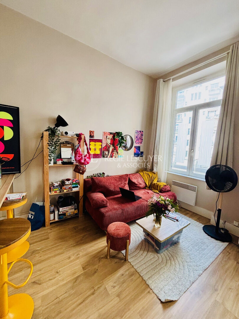 Agence immobilière de 
 REGIE LESCUYER ET ASSOCIES Lyon 6eme - REGIE LESCUYER ET ASSOCIES 
