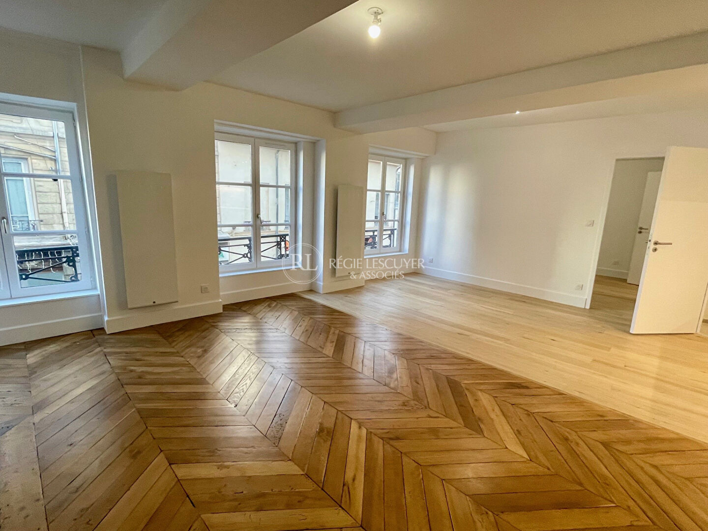 Agence immobilière de 
 REGIE LESCUYER ET ASSOCIES Lyon 6eme - REGIE LESCUYER ET ASSOCIES 
