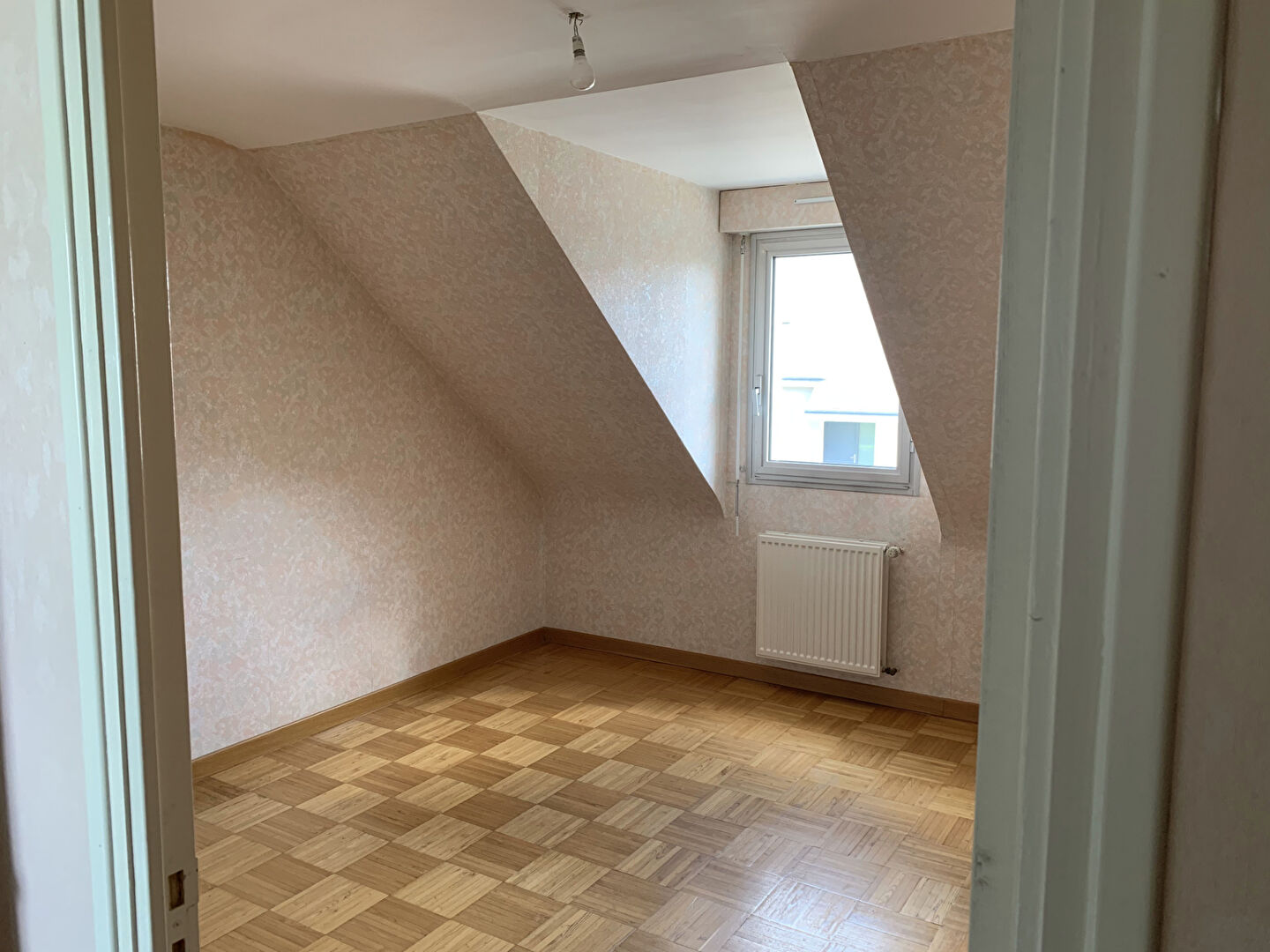 Photo SAINT JACQUES DE  LA LANDE BOURG image 5/6