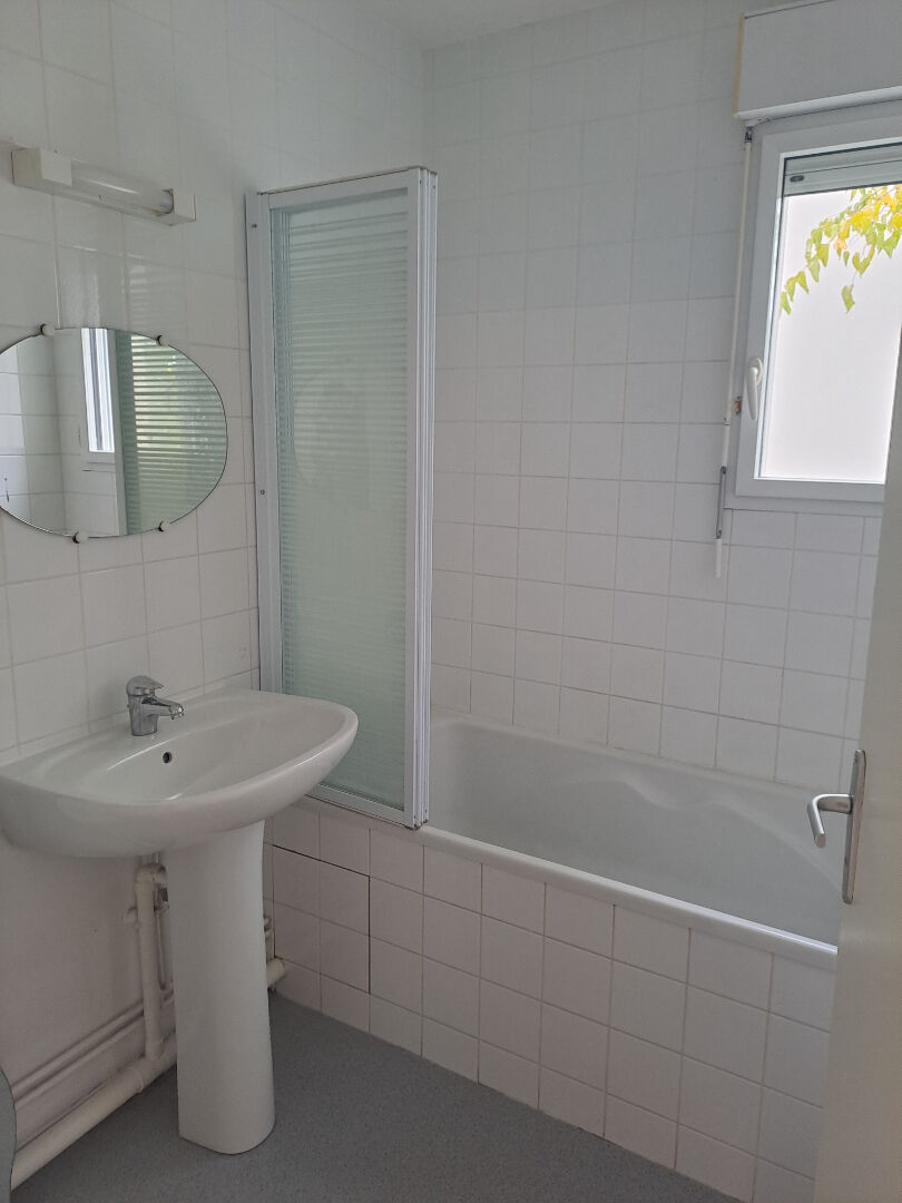 Photo T3 La Bouëxière 62m² image 5/6